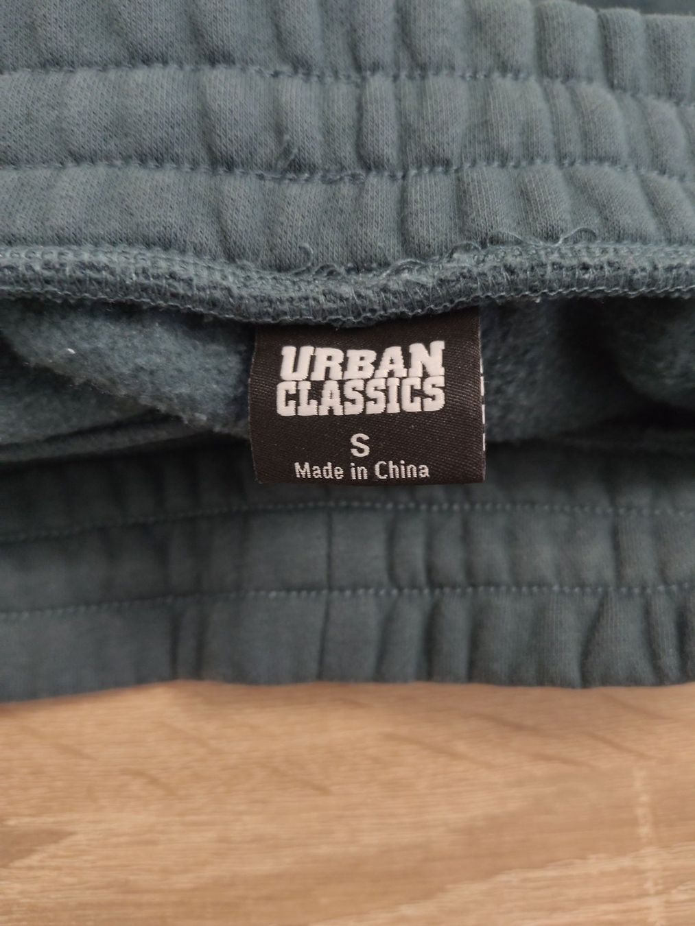 Pantaloni: Pantalons Cargo Sweat – Usato da Bern venduto da jul_wq6h 3