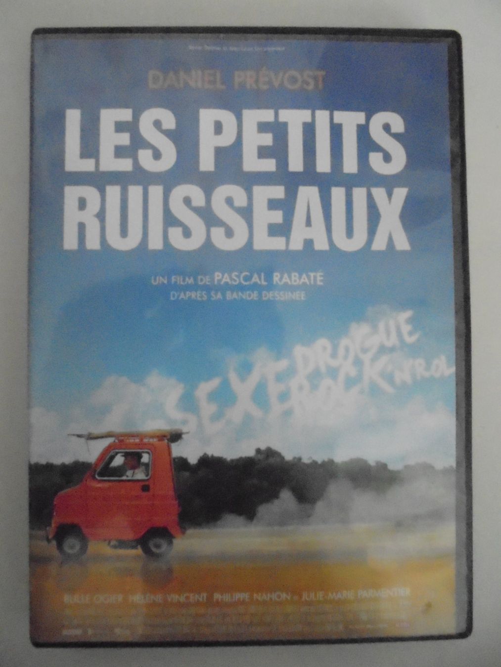 Tous les DVDs: " Les petits ruisseaux " Daniel Prévost, de Pascal Rabaté – D'occasion à Crissier par Promopost