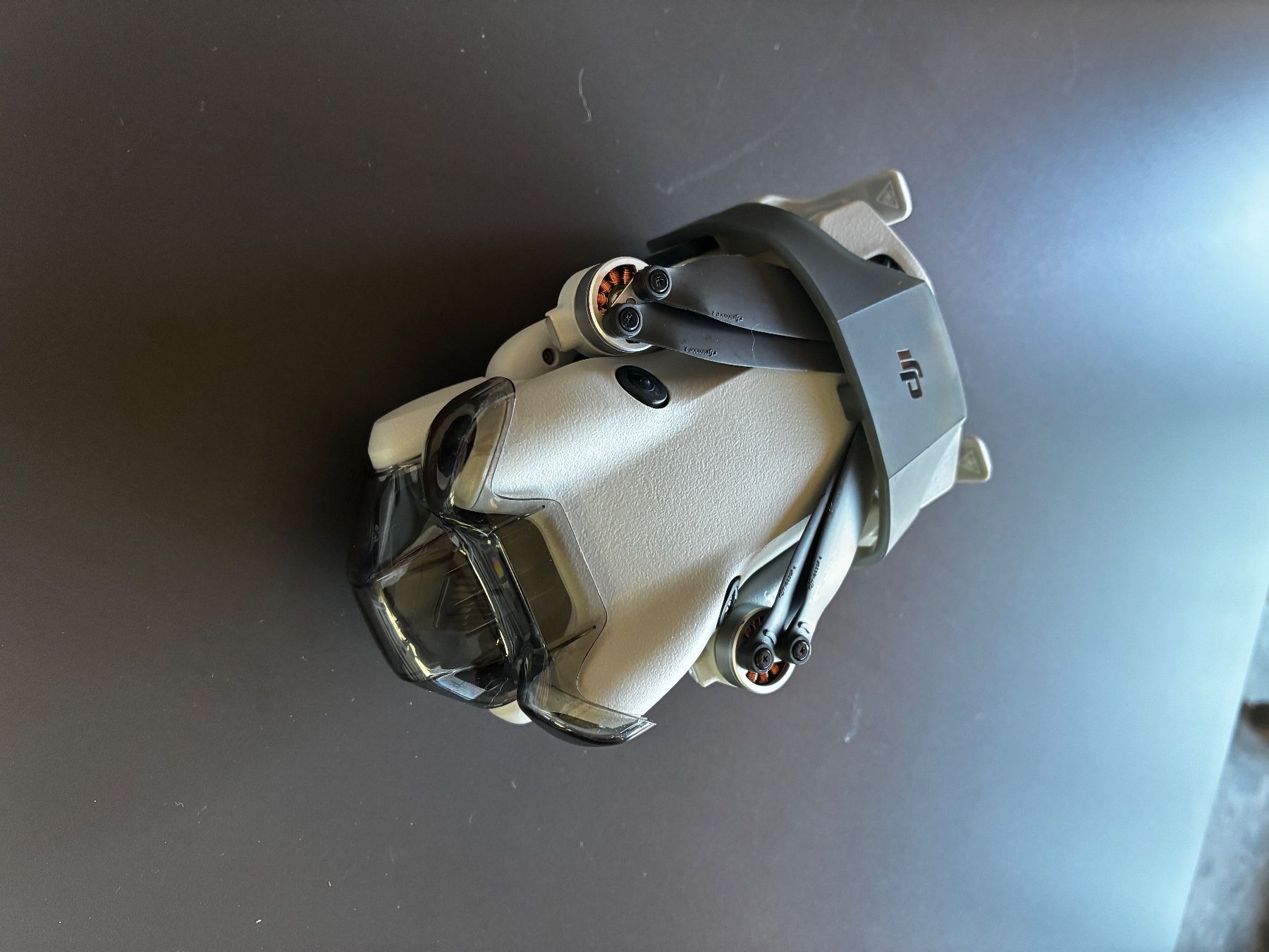 DJI Videocamere: DJI Mini 4 Pro Fly More Combo + RC 2 – Usato da Münsingen venduto da Via_pq5m 2