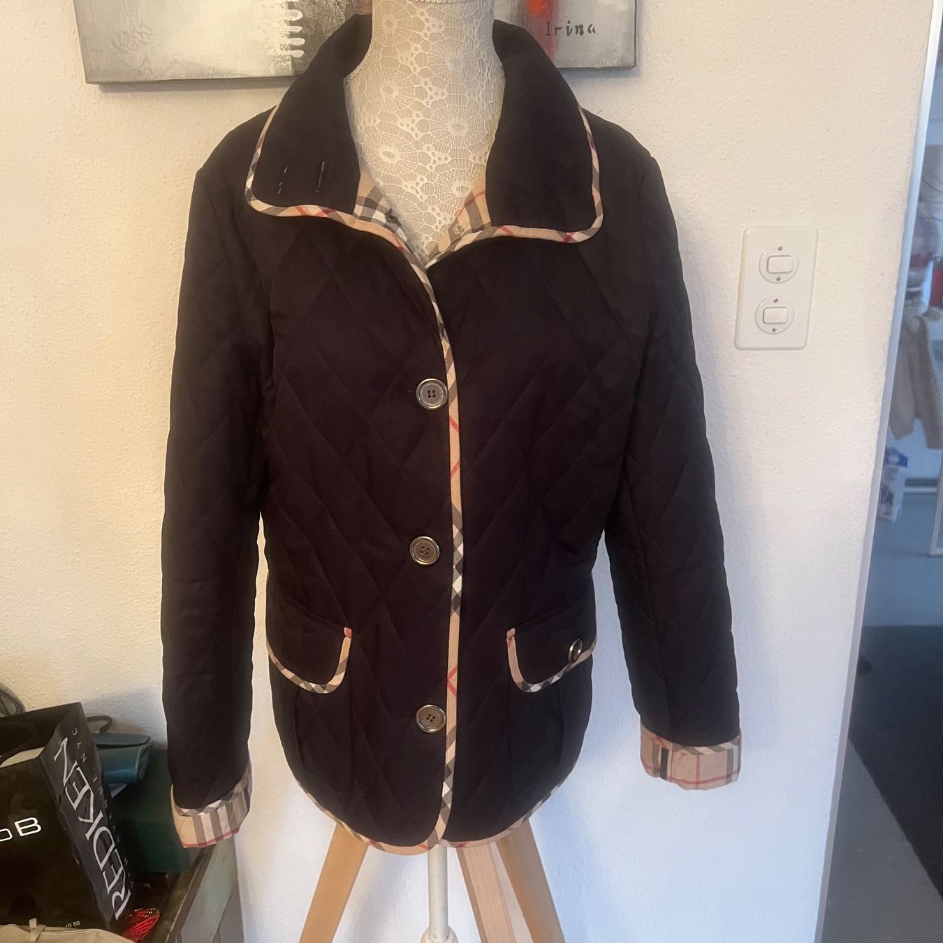 Burberry Jacken: BURBERRY BRIT Leichte Steppjacke gr.L – Gebraucht aus St. Gallen von  2