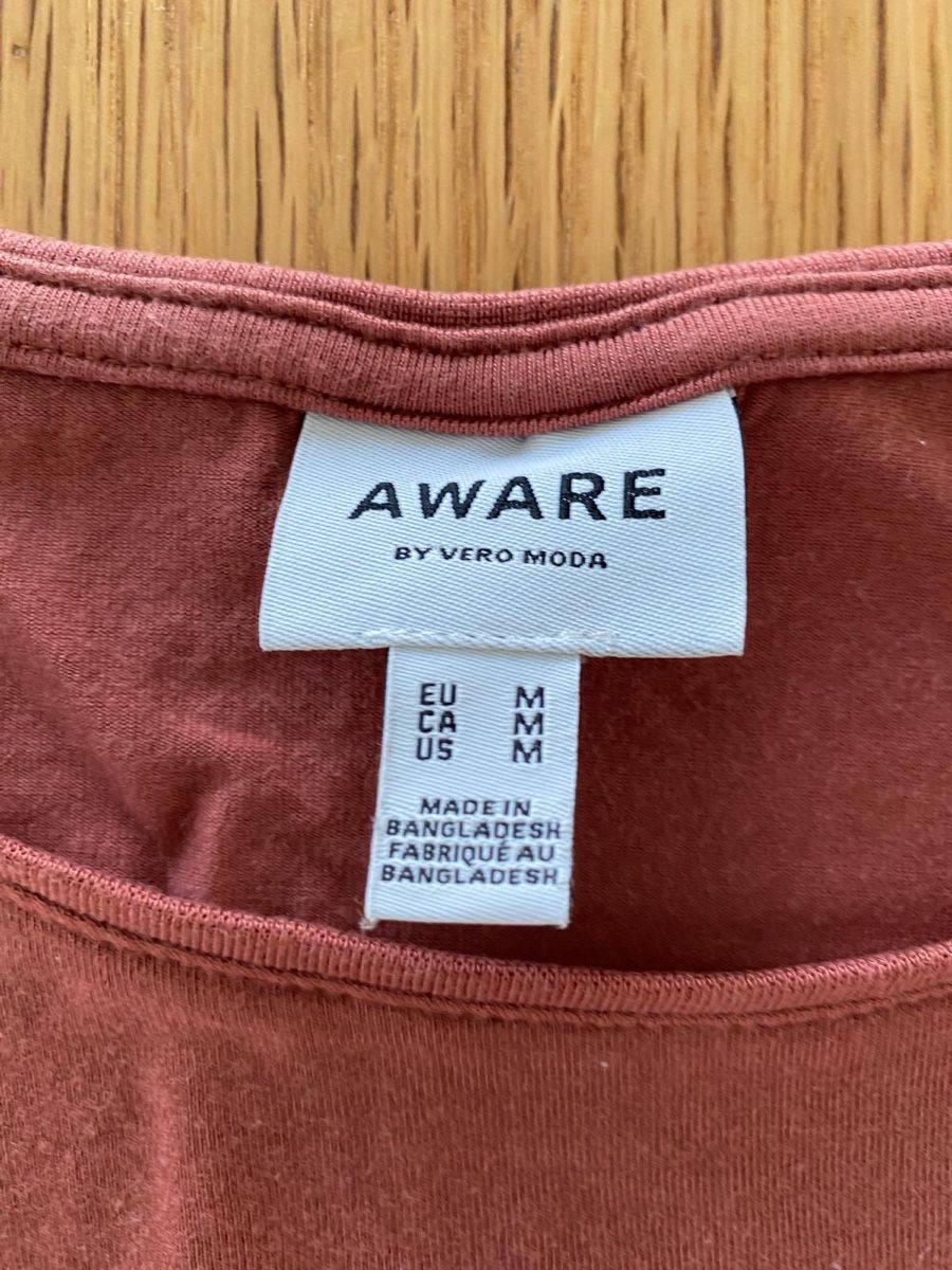 Vero Moda T-shirt: AWARE Shirts Vero Moda M 4x – Usato da Fehraltorf venduto da Ilgmeischter 3