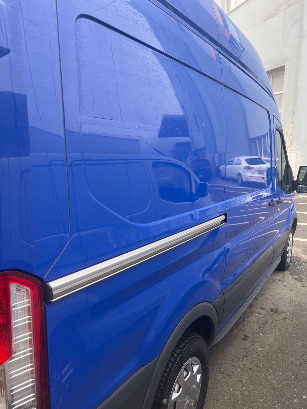 Ford Veicoli commerciali: Ford Transit 330 L2 – Usato da Egg b. Zürich venduto da SwissTradingAgency 4