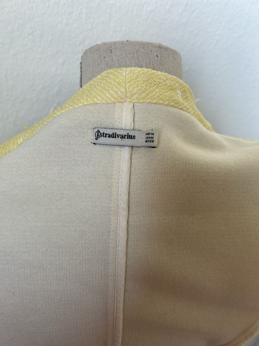 Stradivarius Jacken: Veste/gilet jaune Taille M, Stradivarius – Gebraucht aus Carouge GE von Emilynette 5