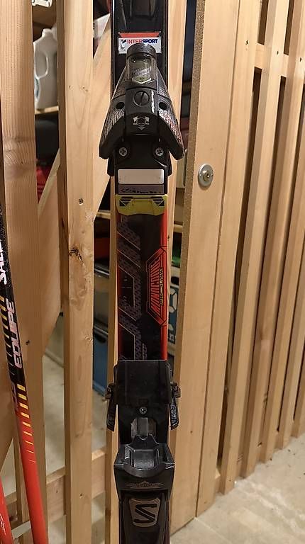 Skis: Salomon Equipe Langlaufski mit Prolink Bindung 200cm – D'occasion à Selzach par King_Kong2403 2