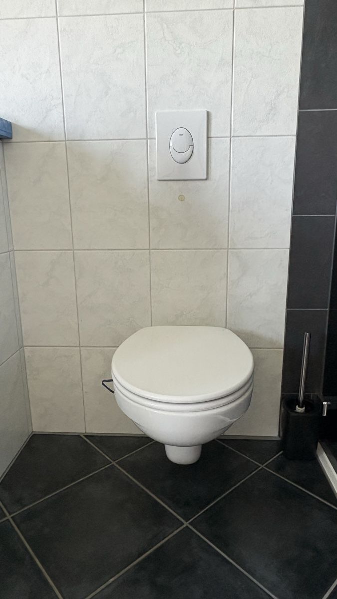 WC: Toilette gebraucht – Usato da Henggart venduto da Denver