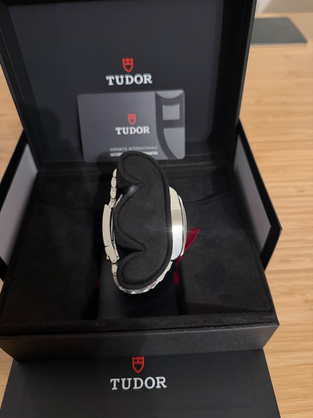 Tudor Orologi: Tudor Black Bay Burgundy Full Set – Usato da Einsiedeln venduto da Tb_58 2