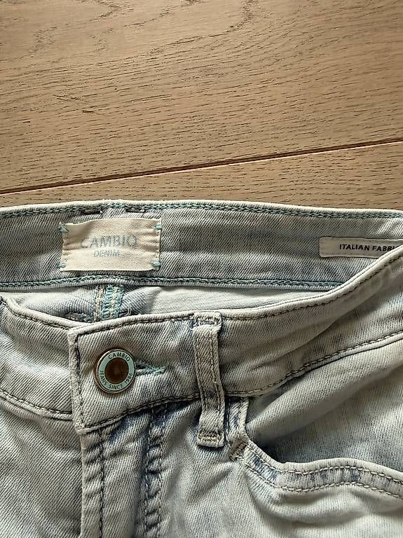 Pantaloni: Cambio Culotte 38 – Usato da Alpnach Dorf venduto da rerifeme 2