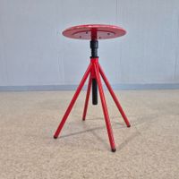 Industriedesign Swivel Stool Drehhocker Hocker Höcker rot