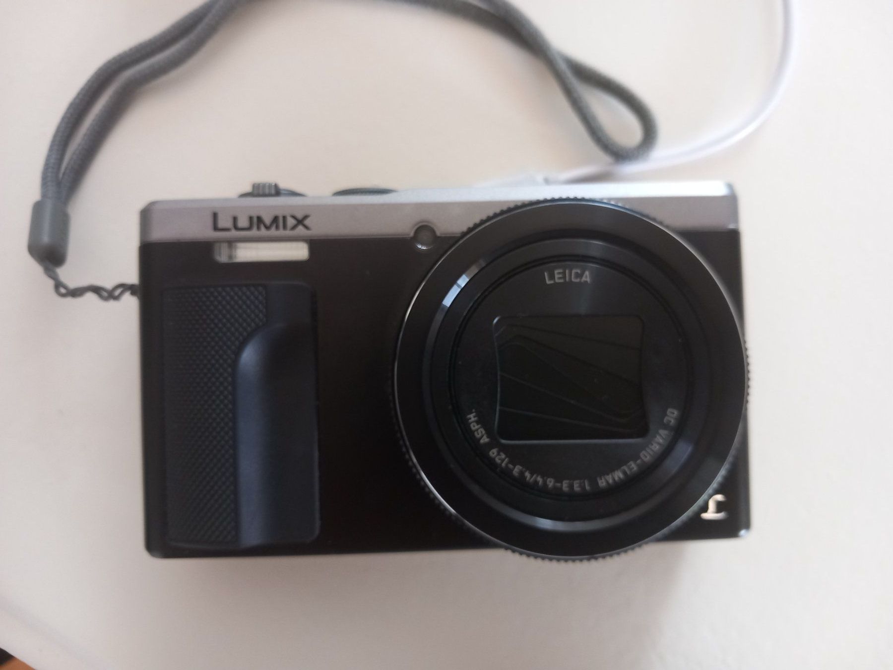 Panasonic Appareil photo: Panasonic LUMIX DMC - TZ 80 – D'occasion à Triengen par angel112 1