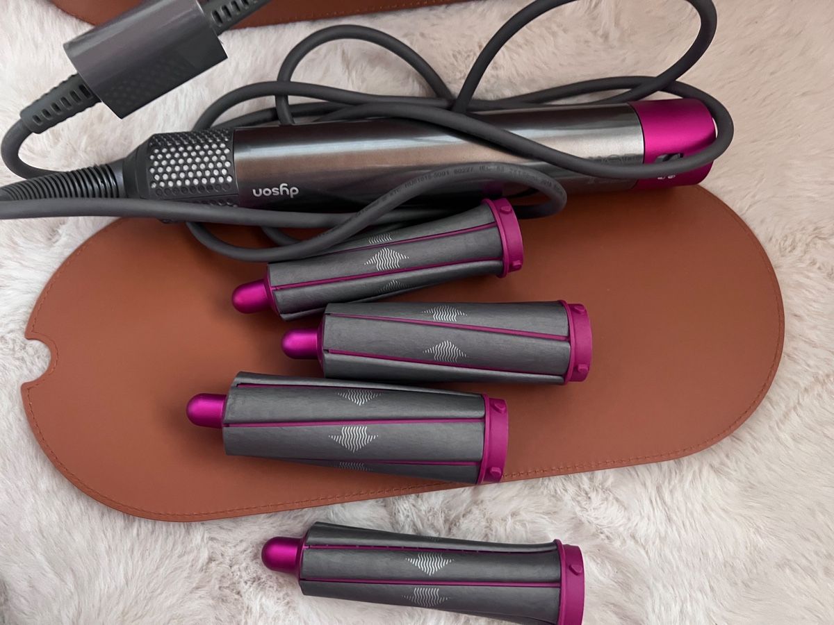 Dyson Lockenstäbe & Haarglätter: Dyson Airwrap Original Komplett – Gebraucht aus Zürich von Cheff91 1