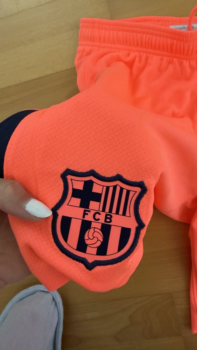 FC Barcelona Canottiere & Pantaloni: Fc Barcelone drittes Trikot Nike Shorts Gr. L – Nuovo e nell'imballaggio originale da Brunnen venduto da browneyes_007 3