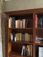 Libreria Classica in Legno a due vani con ripiani