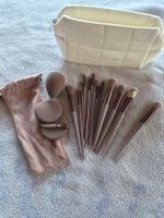 🤎Make-up Pinsel Set mit Etui & Schwämmchen – Braun – NEU