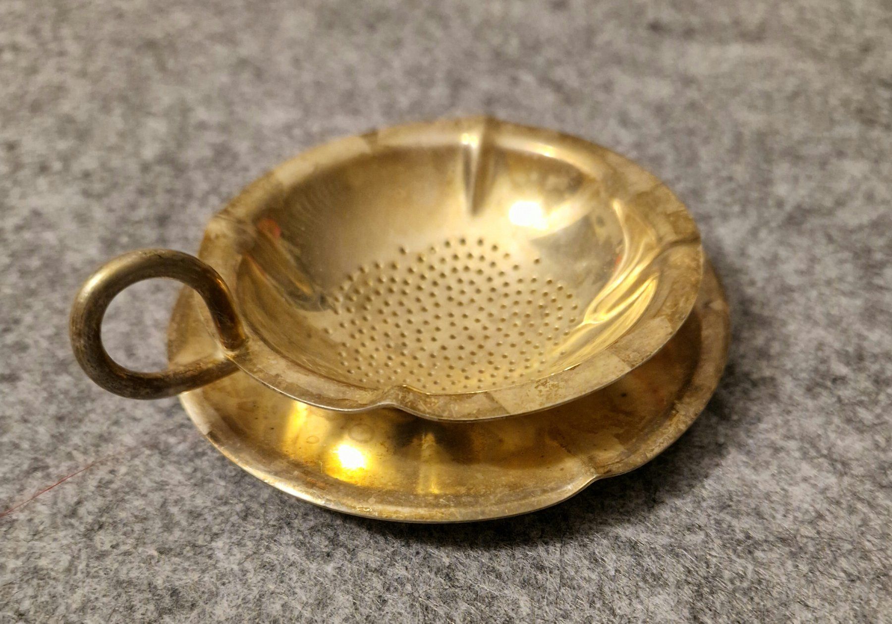 Elettrodomestici da cucina: Vintage Teesieb mit Untersatz SIGG – Usato da Zürich venduto da silver-team 3