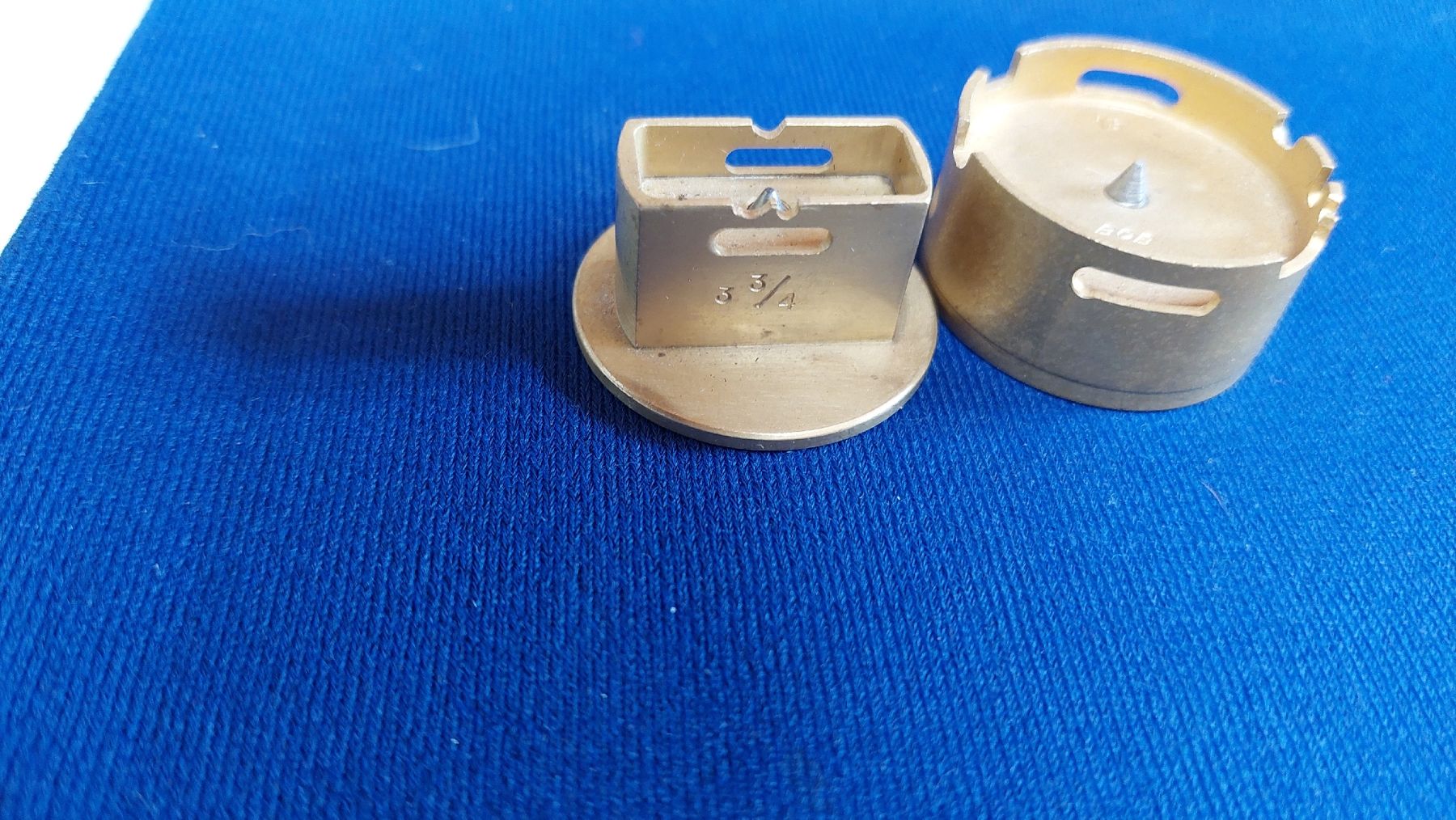Tutti gli attrezzi: Lot de 7 outils porte-pièces – Usato da Marsens venduto da jogocade 6