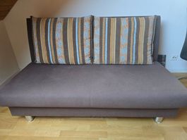 Bettsofa braun - durch Sonneneinstrahlung etwas ausgeblichen