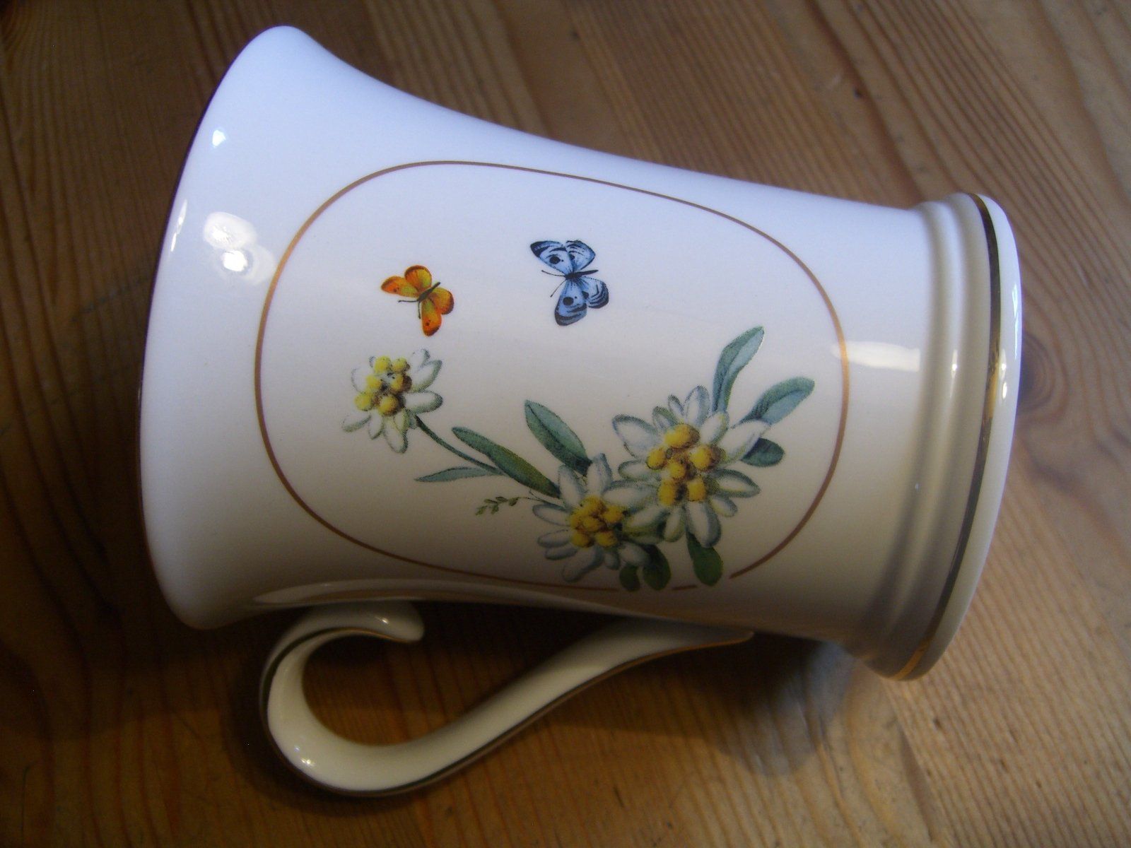 Set di piatti: wunderschönes "Hummel/Göbel" Espressotassen Set – Nuovo (secondo la descrizione) da Winterthur venduto da Gaia 8