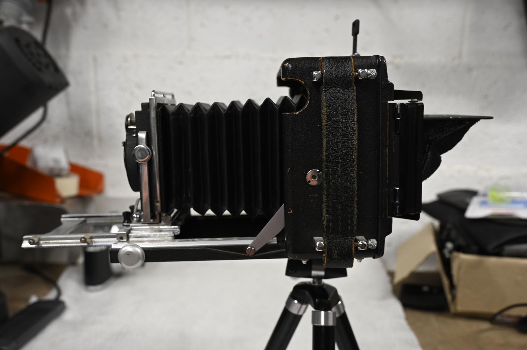 Kamera: BUSCH PRESSMAN CONTESSA NETTEL – Gebraucht aus Prévonloup von NOKIN.PH