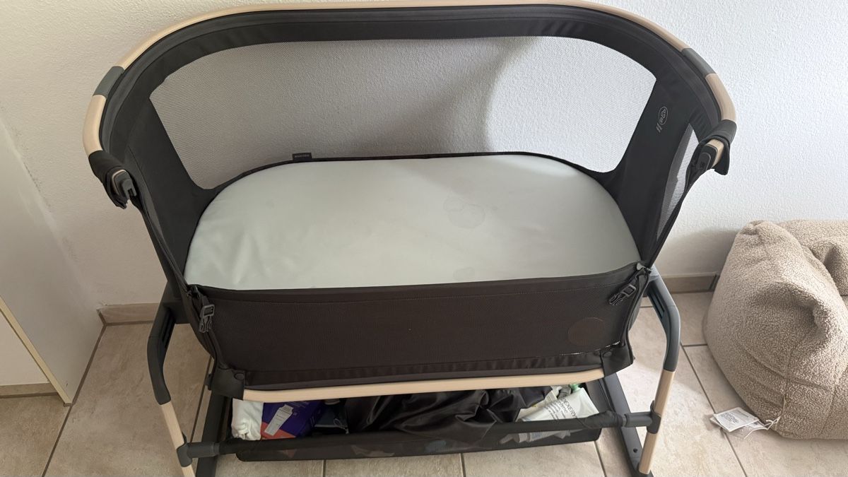 Maxi-Cosi Betten: Maxi-Cosi Iora Bedside Bassinet-Excellent Condition!Graphite – Gebraucht aus Brütten von hib_w8g7 6