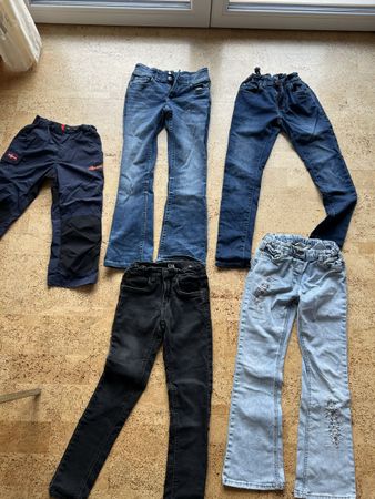Hose-Set für Mädchen Grösse 140-146Top Zustand!