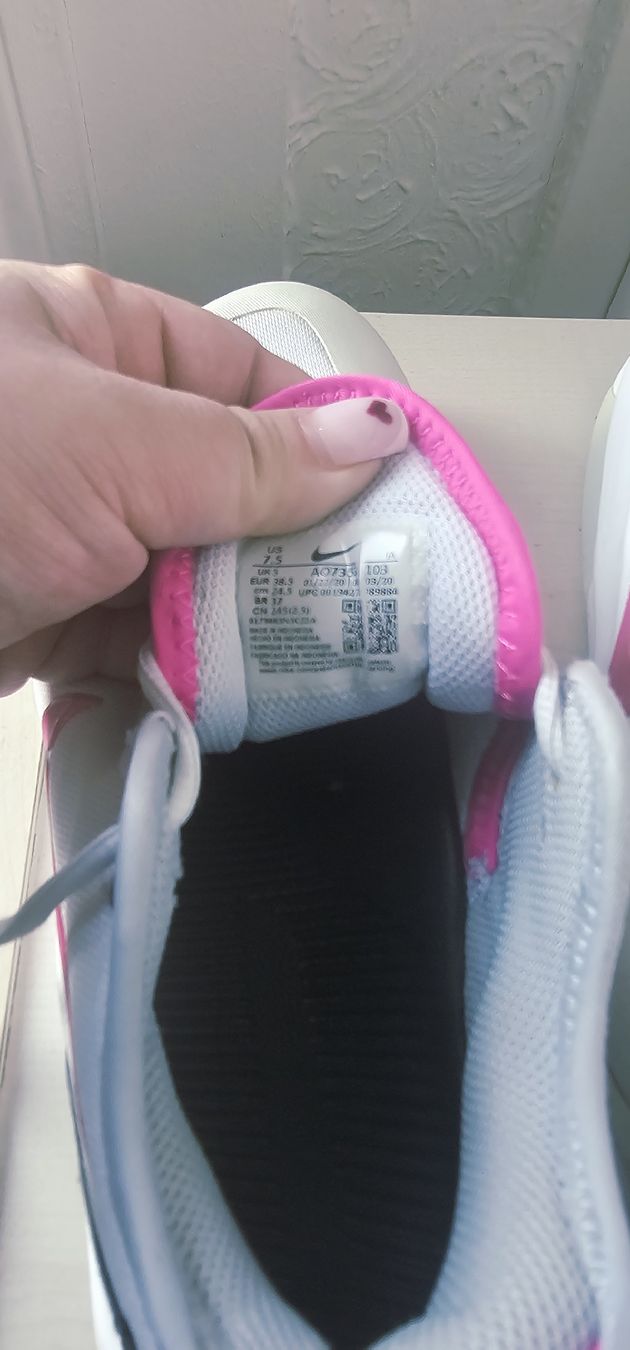 Nike Scarpe da donna: Nike Air Max Size 38, White and Pink – Usato da Rorschach venduto da Alles_9.90 3