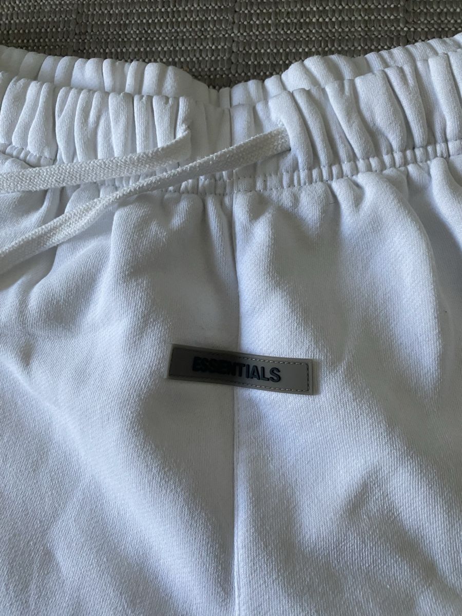 Pantaloni:  Essentials Shorts XL weiss – Nuovo (secondo la descrizione) da Basel venduto da Lorik.Serifi1 2