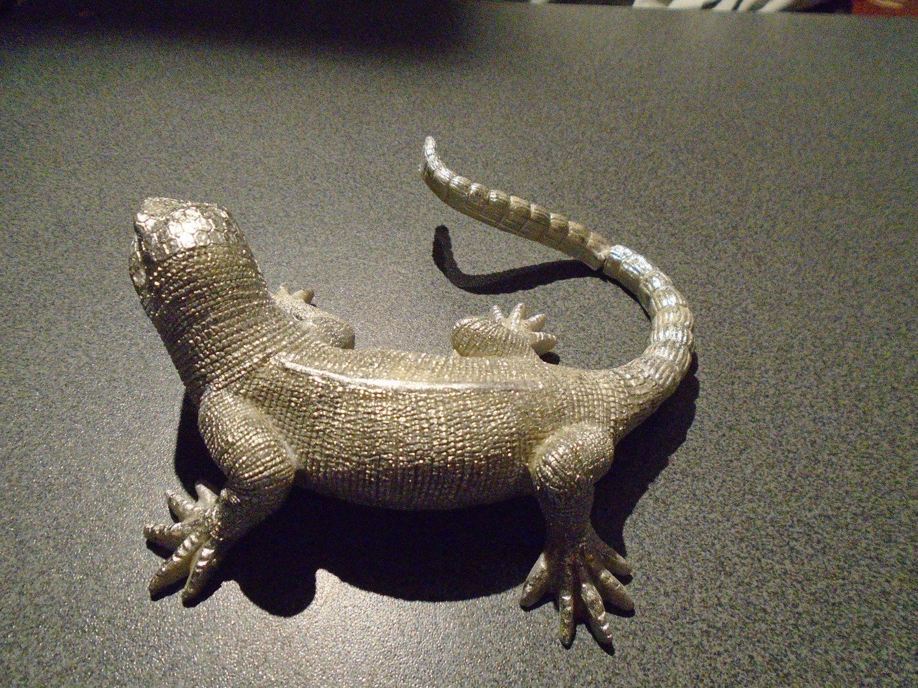 Statuette: Gecko formano, silberfarbig – Usato da Zürich venduto da abraxas1291 1