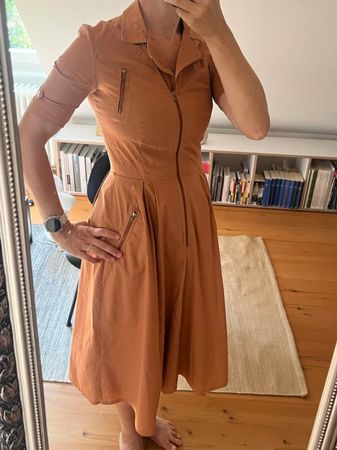 Kleid Grösse 36 mit Reissverschluss goldbraun