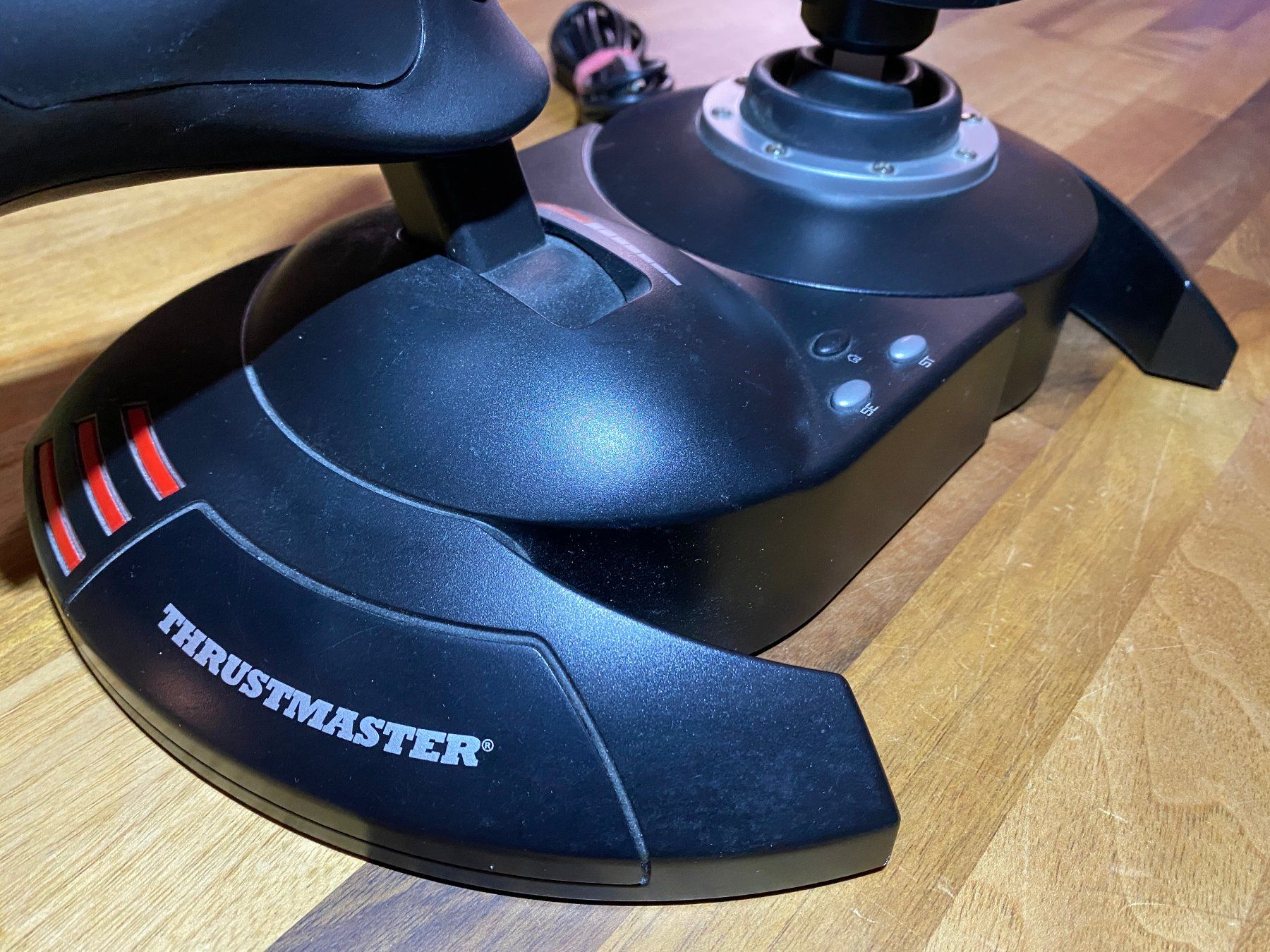 Thrustmaster Controller: Thrustmaster T-Flight X Game Controller – Gebraucht aus dübendorf von Juegeswiss 1