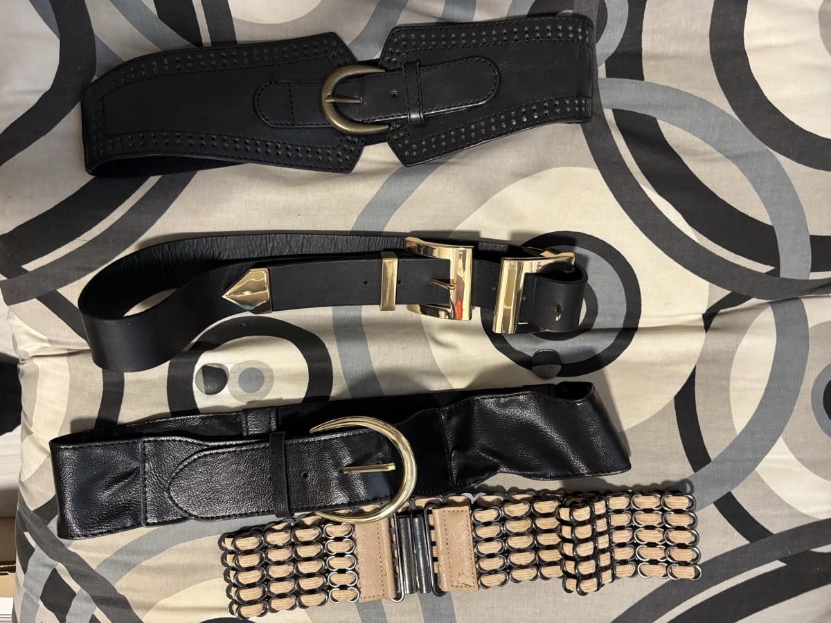 Ceintures: Hüftgurte Damen  – D'occasion à Fislisbach par secondhandF