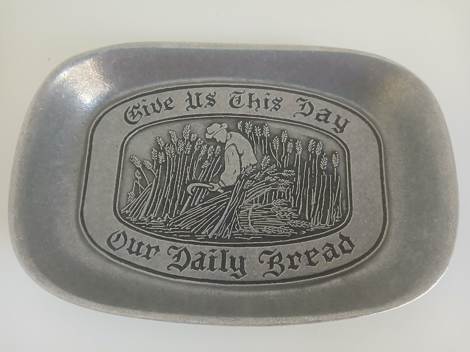 Tutte le decorazioni: Country Ware Pewter Plate - Give Us This Day, Fall decor – Usato da Dübendorf venduto da rol_fm6d