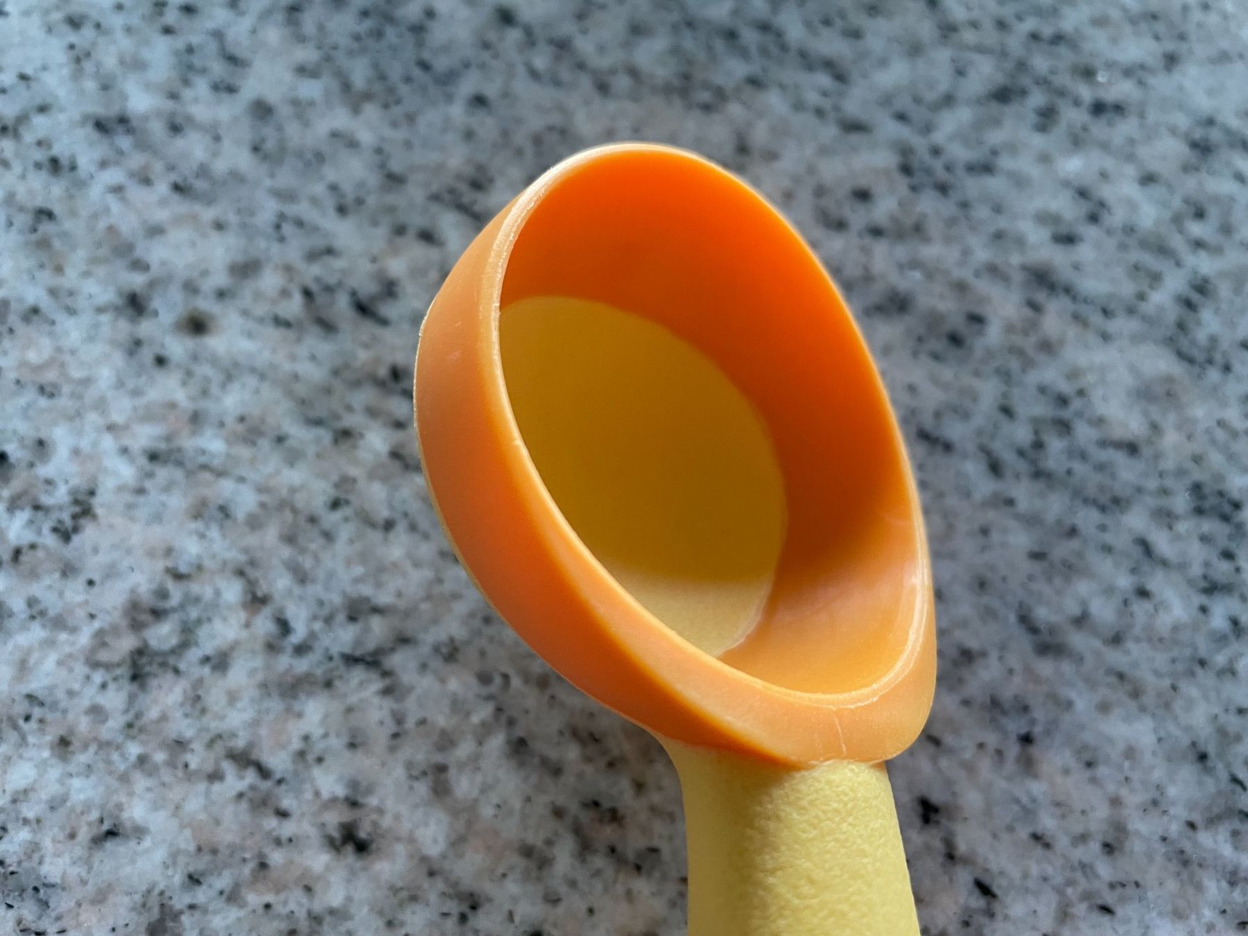 Cucchiai: Cuillère pour boule de glace souple Mastrad – Usato da Petit Lancy venduto da gil_hr6v 3