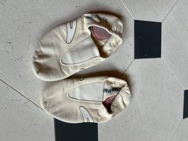 Kunstturn-Täppeli Grösse 36
