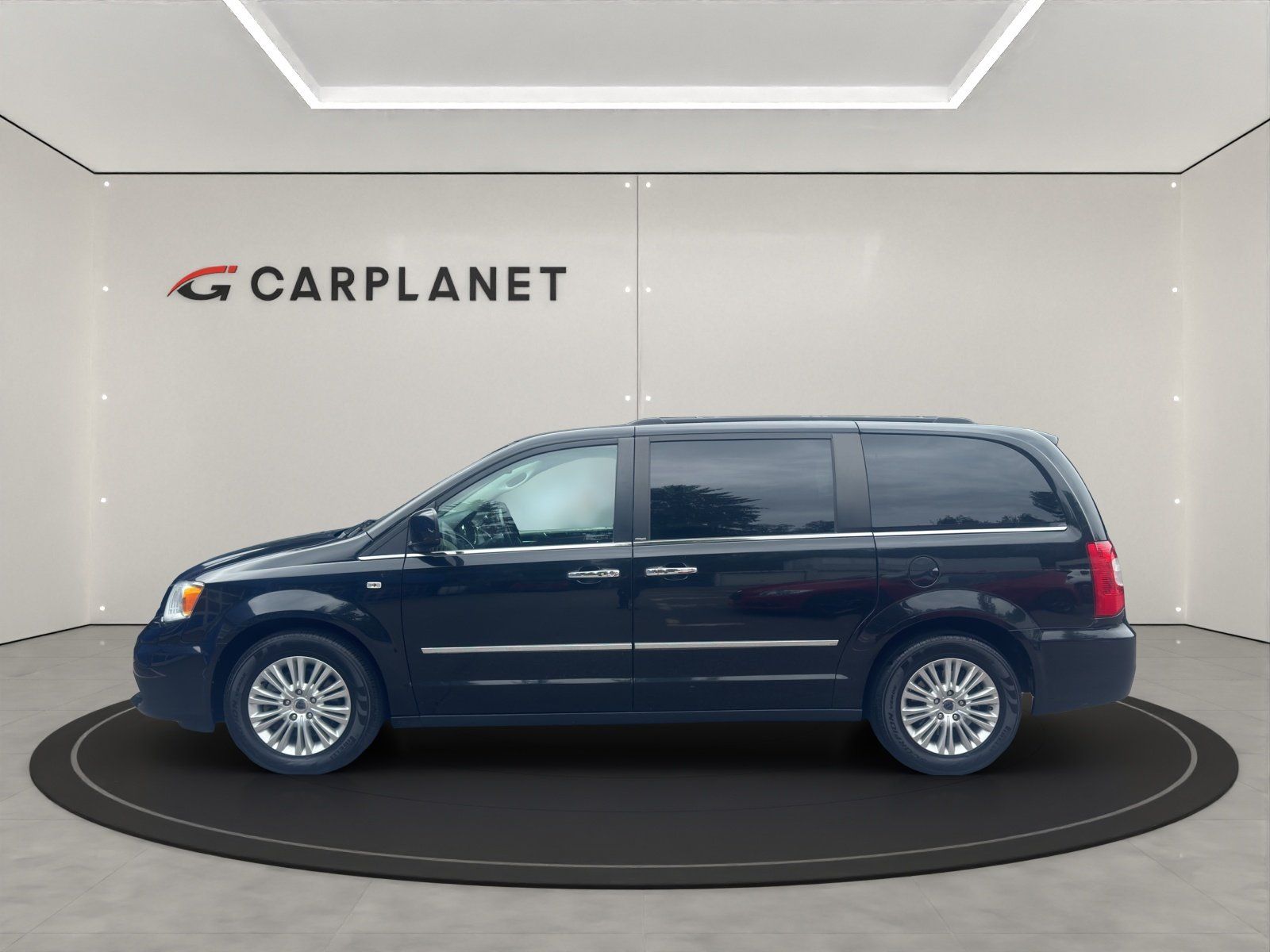 Lancia Automobili: Lancia Voyager 3.6 V6 Gold – Usato da Ebikon venduto da Garage-Bolzern-Koch 1