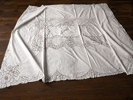 Alte Tischdecke creme-weiss, fester Baumwollstoff