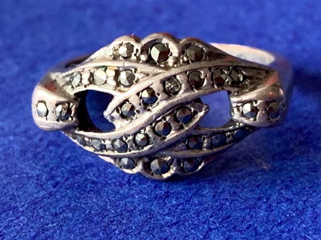 Anelli: Silberring Pyrit (50) – Usato da Laufen venduto da belleskulptur