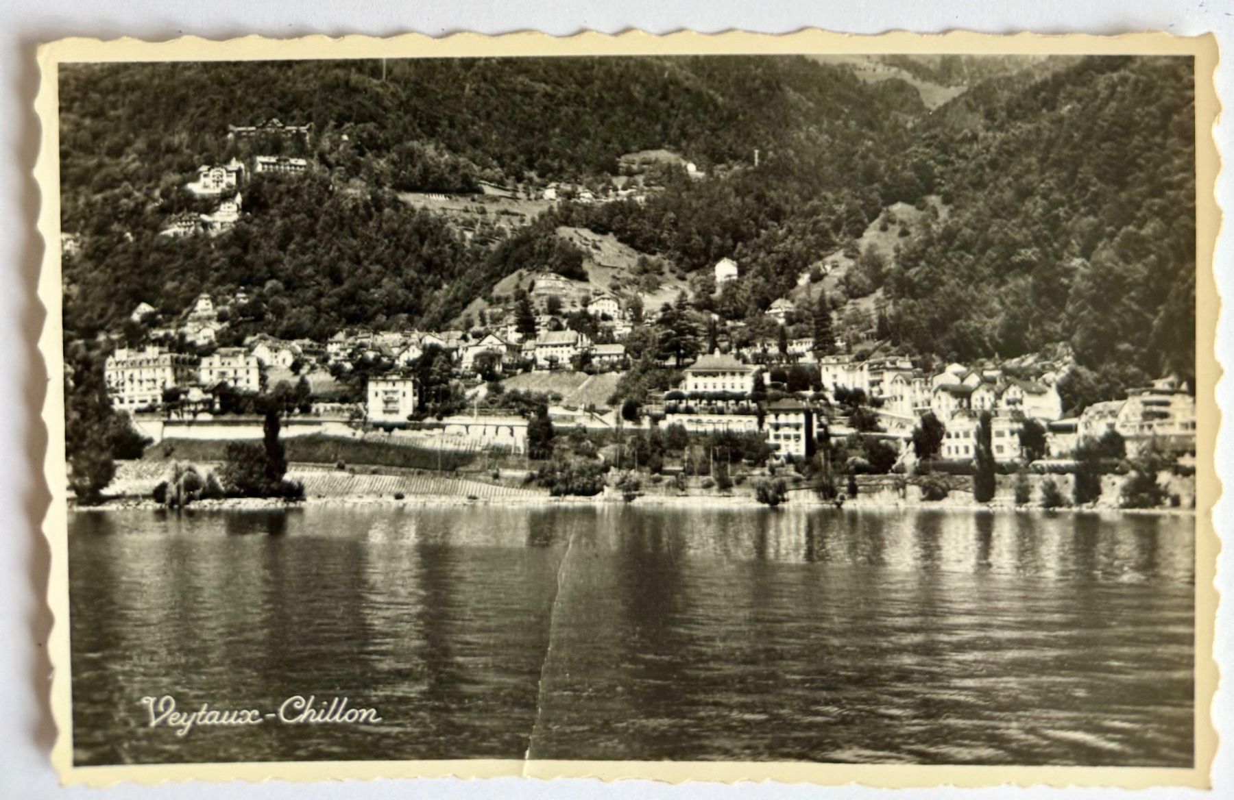 Cartoline postali: Veytaux - Chillon - Belle vue du Lac – Usato da Lutry venduto da Ediego