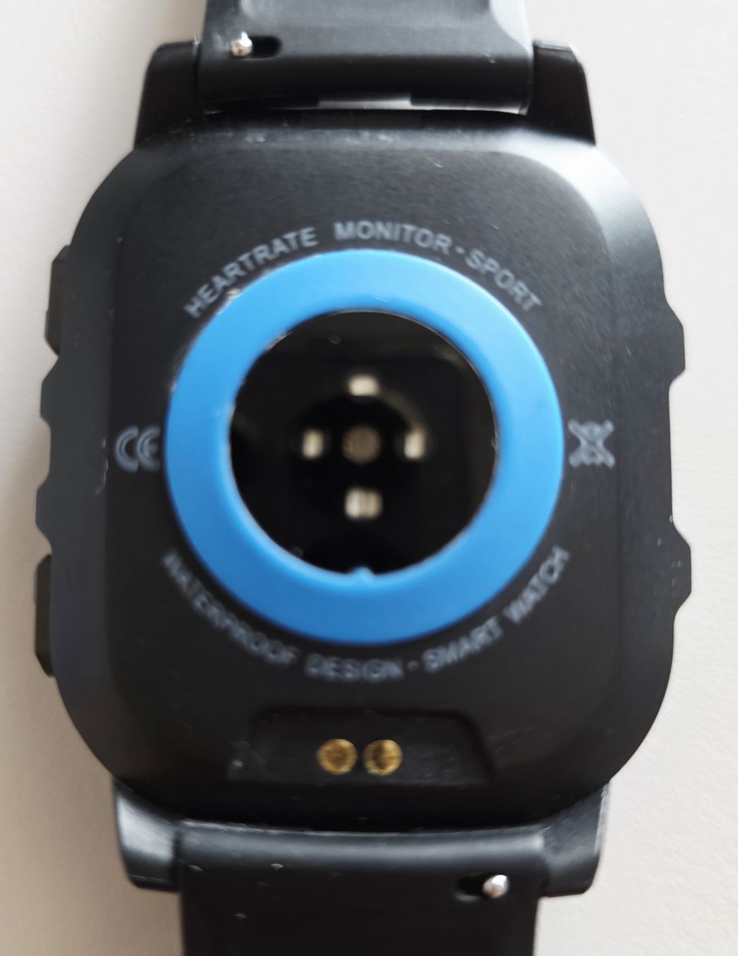 Smartwatch: smartwatch Bluethoot + ladekabel – Neuf (Voir description) à wetzikon par Bestedienste 3