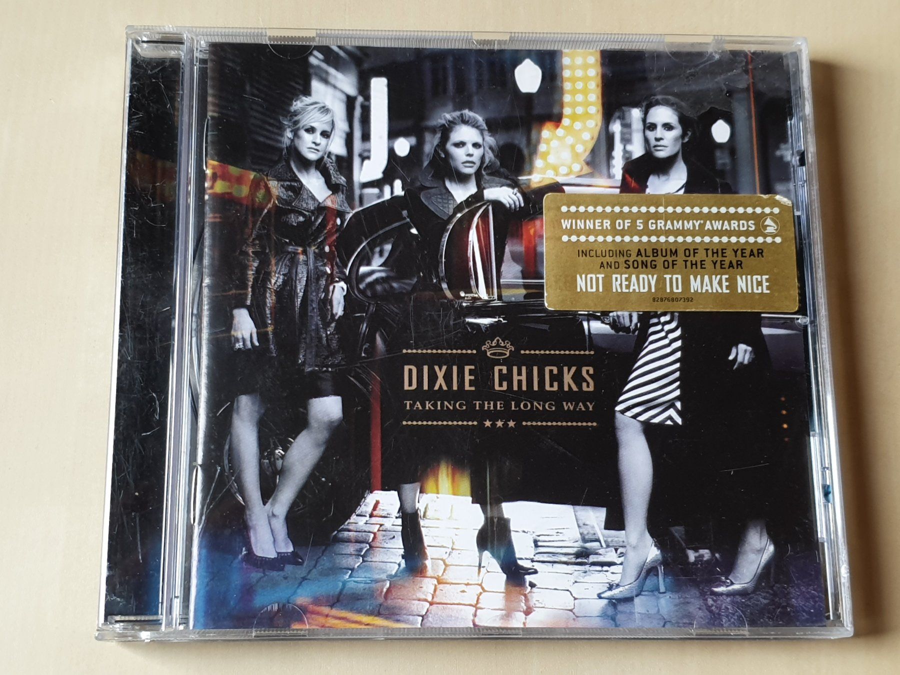 CDs: Dixie Chicks Taking the long Way – D'occasion à Stansstad par collectorsshop