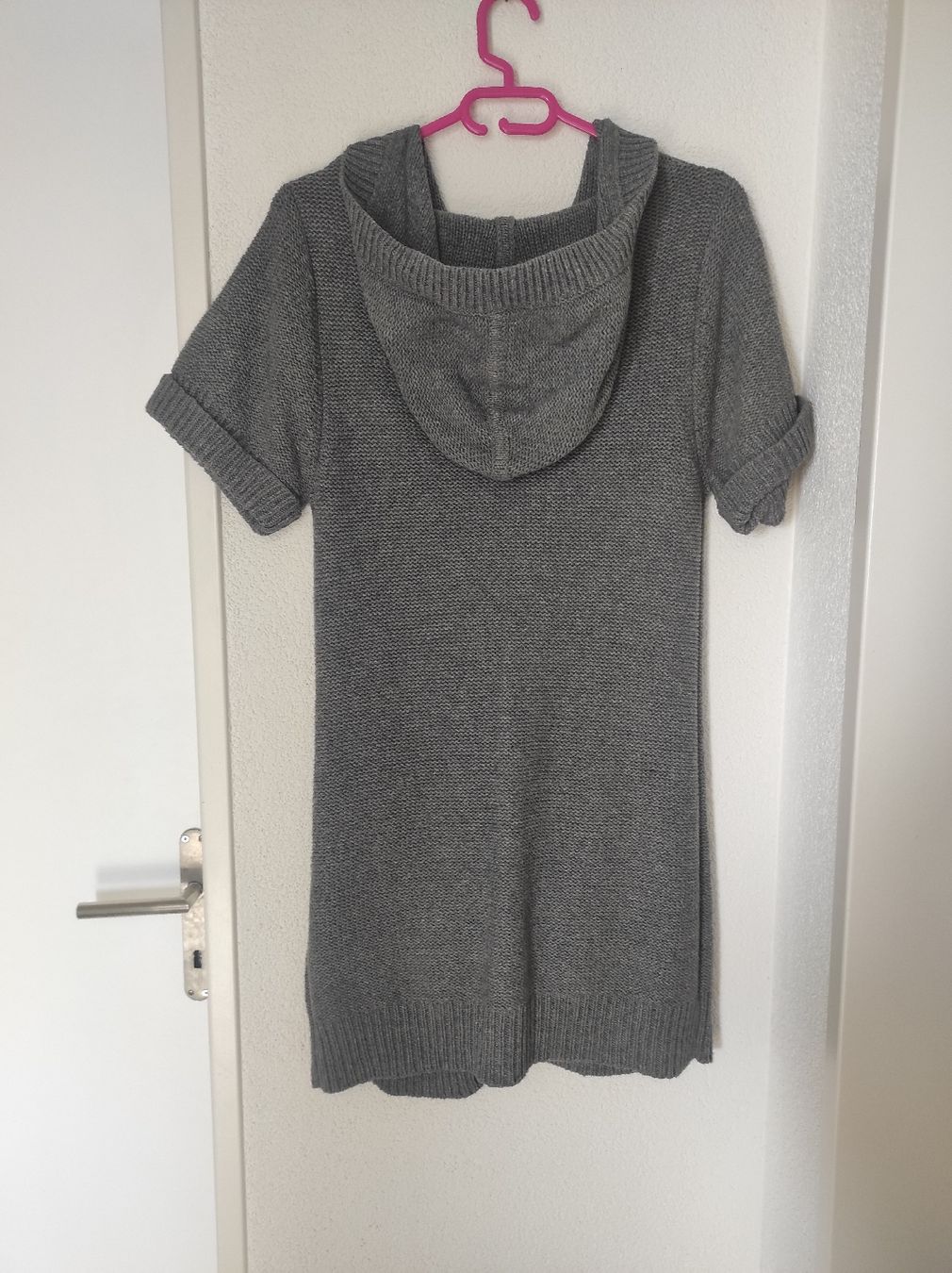 Jacken: Strickjacke mit Kapuze, grau, gr M  – Gebraucht aus Rupperswil von Tynna 1