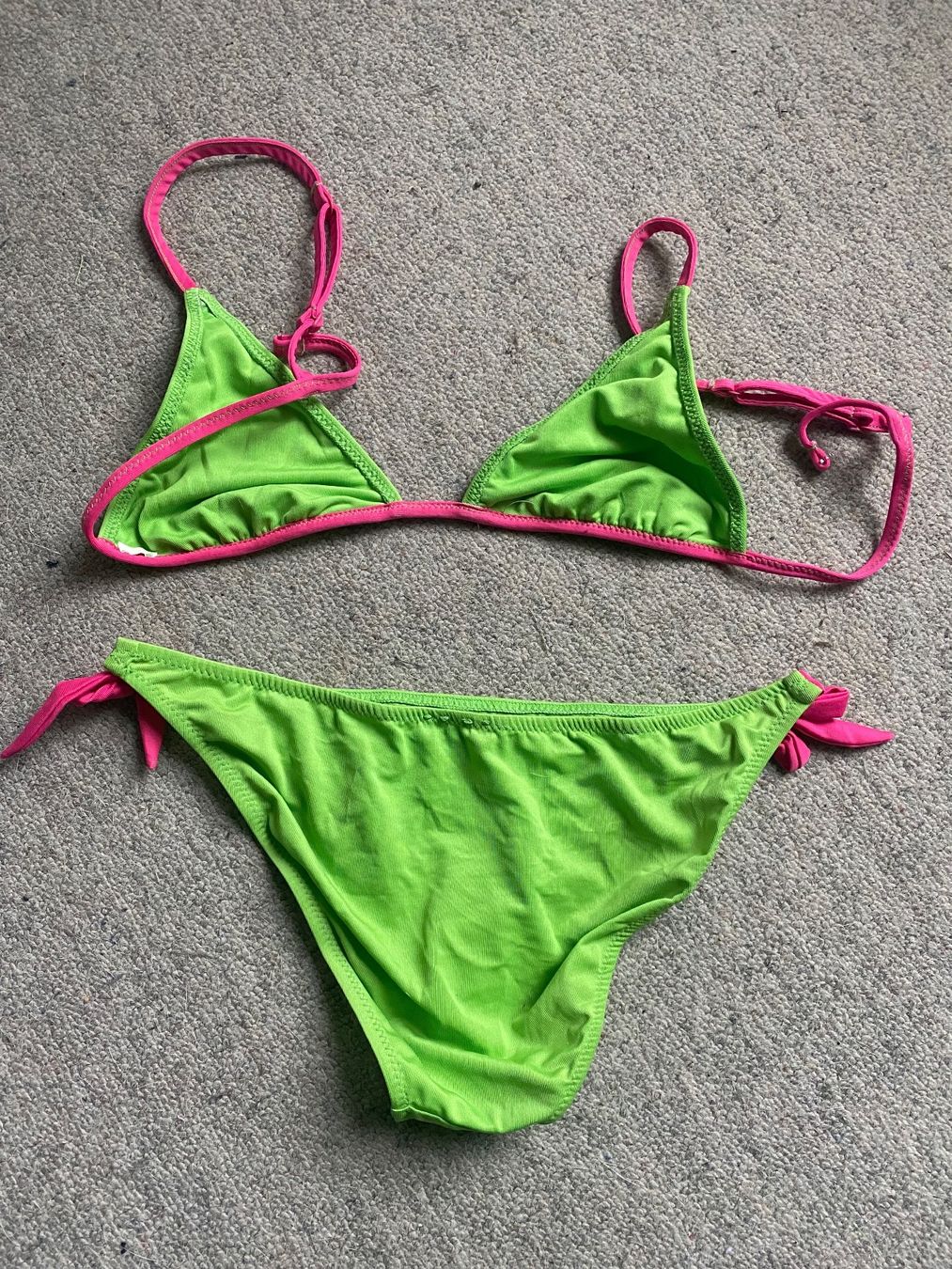 Costumi da bagno & Bikini: Calzedonia Bikini Mädchen grün/pink – Usato da Altendorf venduto da am9j_nt 2