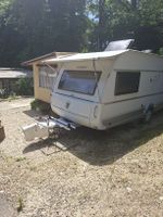 caravane fixe avec auvent fixe double toit