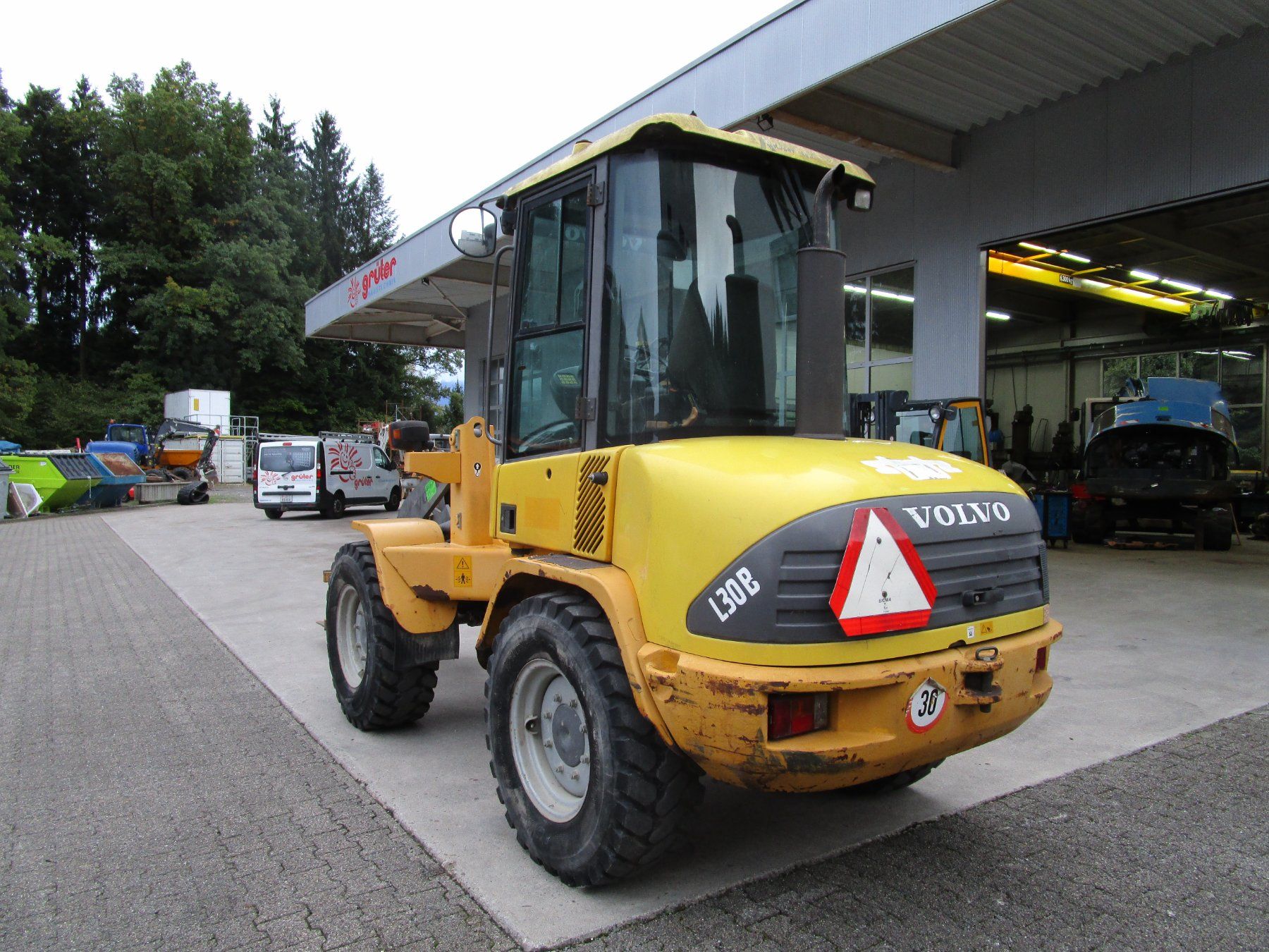 Volvo Escavatori: Volvo L30B ZSX – Usato da Rain venduto da Bob1000 1