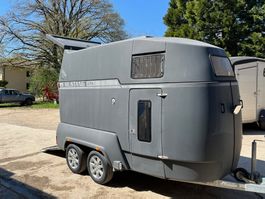 Van Mustang Elite JFK, expertise du jour, pneus neufs