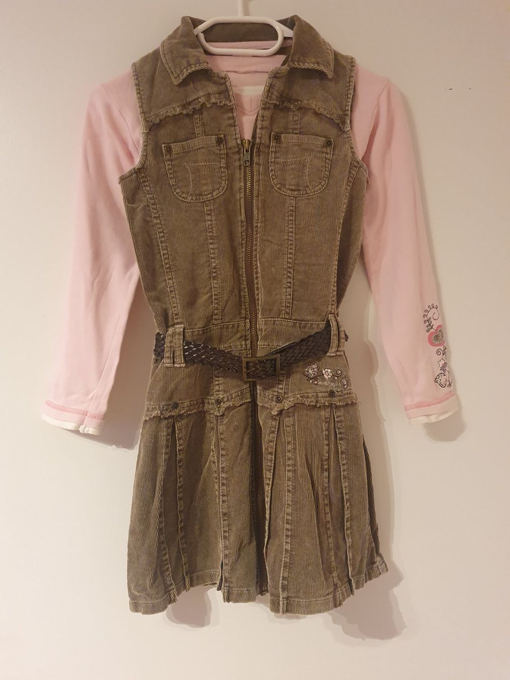 C&A Vestiti & Gonne: Cord-Kleid Here+There Gr. 134 – Usato da Hombrechtikon venduto da luziii 1