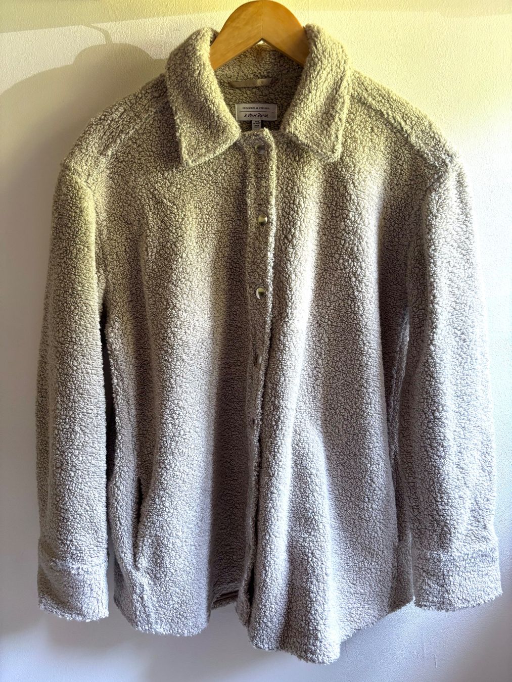 Other Stories Giacche: Female oversized wool blend boucle overshirt 36 – Nuovo (secondo la descrizione) da Villard-sur-Chamby venduto da kamila_1024 3