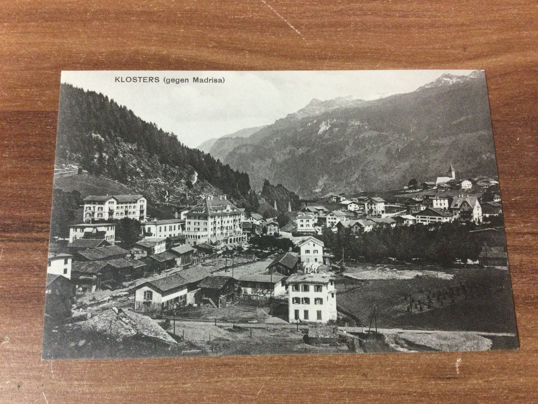 Cartoline postali: Antike Ansichtskarte Klosters gegen Madrisa – Usato da Wangen SZ venduto da kuriosum12