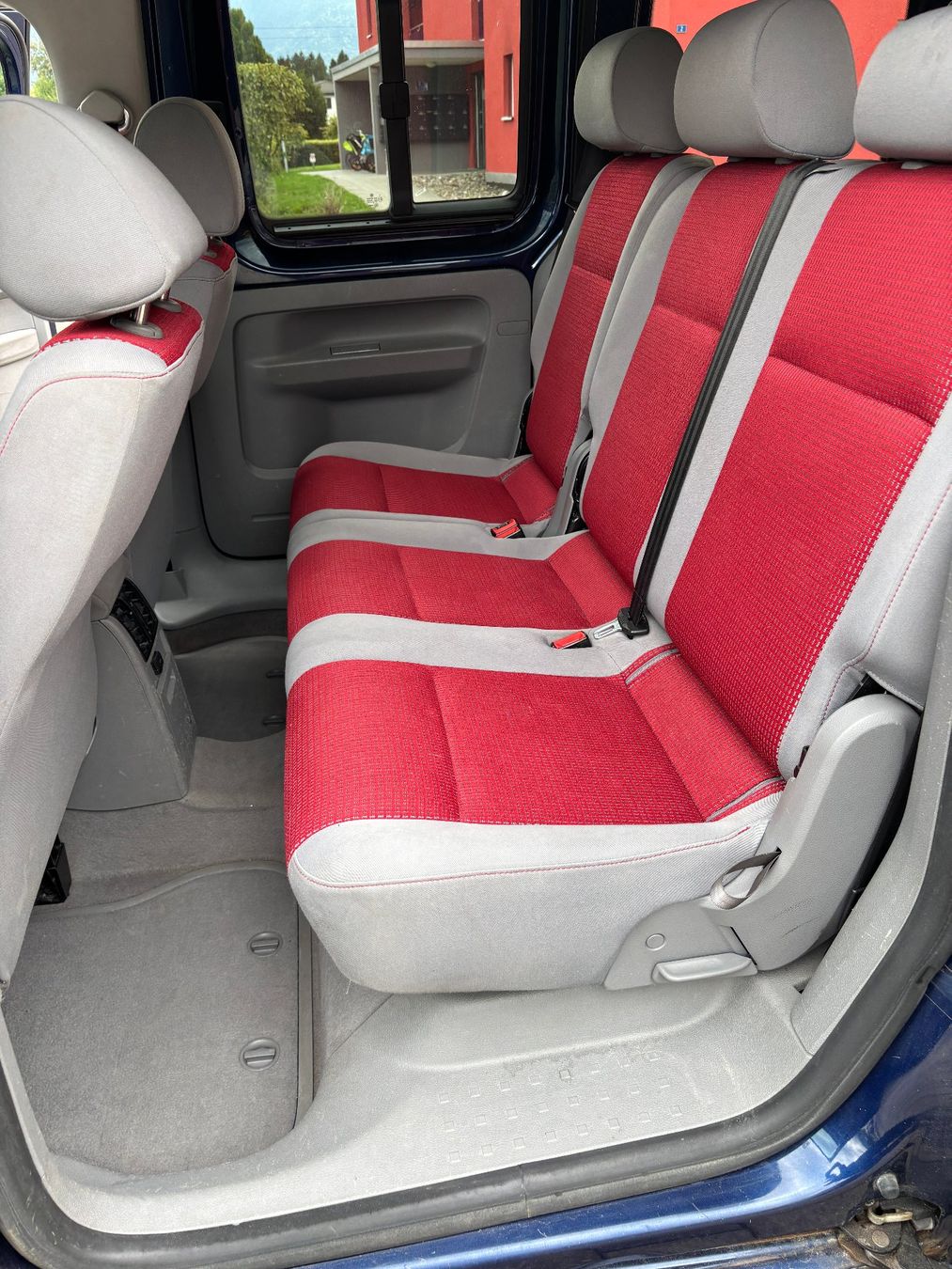 VW Automobili: VW Caddy 1.9 TDI - 7 Plätze – Usato da Gams venduto da mir_n5kk 7