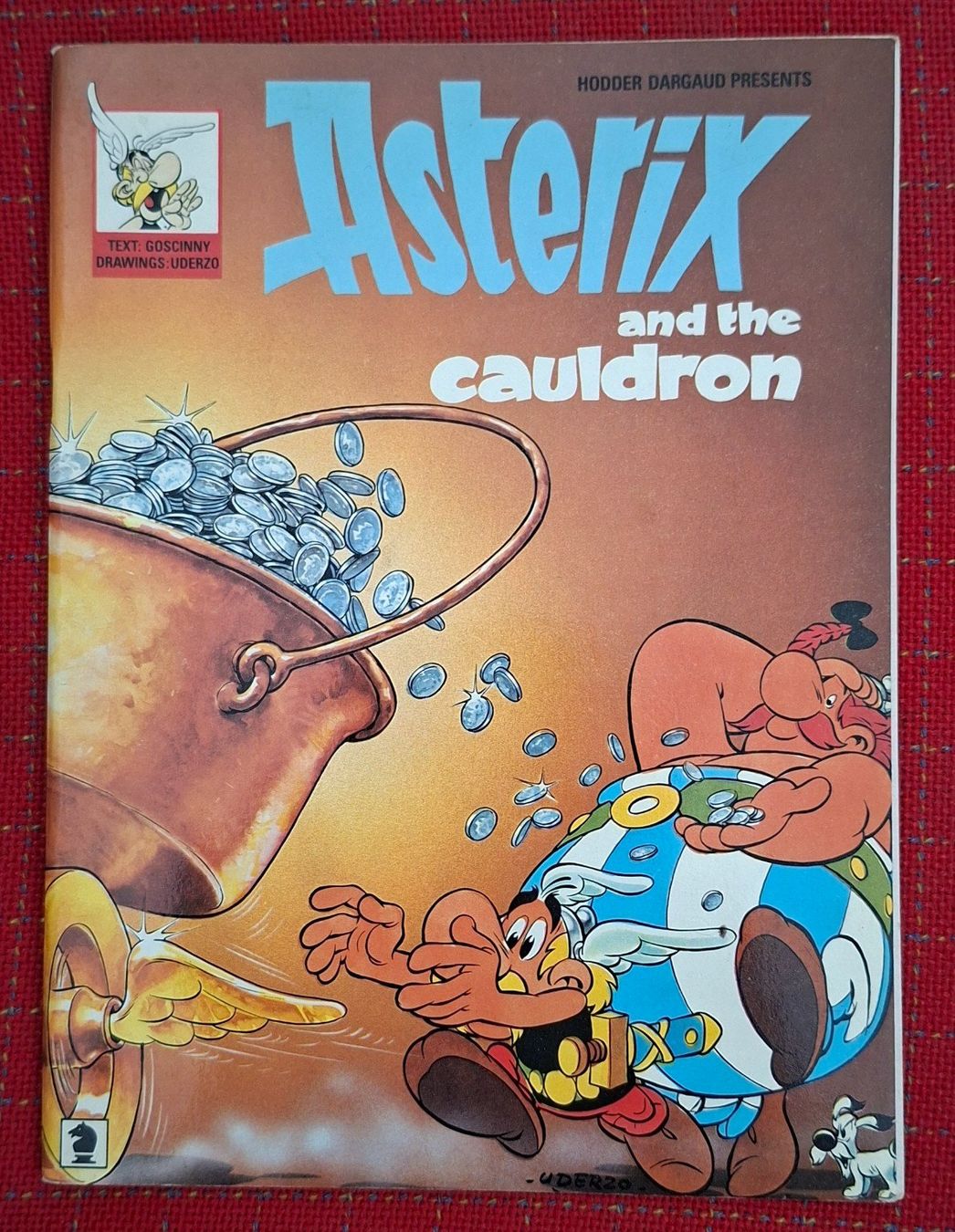Fumetti: Asterix Vintage Bundle Kleinformat Knight Books + Hardcover – Usato da Dietikon venduto da mar_6xky