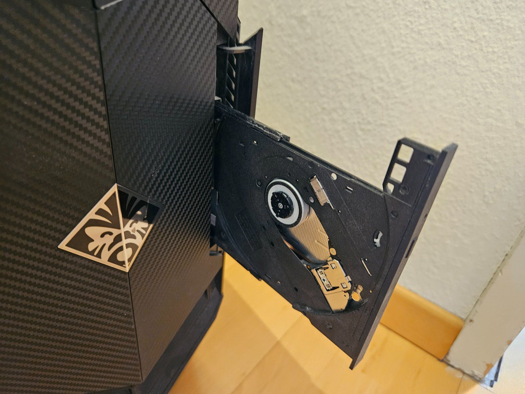 Hewlett Packard PC: OMEN by HP Desktop PC 880 Gaming PC – Usato da St. Gallen venduto da man_y6zr 9